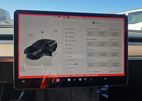 2022 Tesla Model Y from USA, damaged, VIN 7SAYGDEE4NF368655